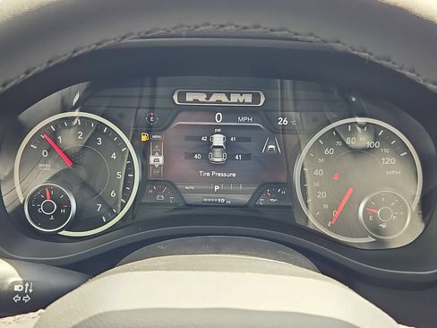 New 2026 RAM 1500 4x4 Crew Cab image 21