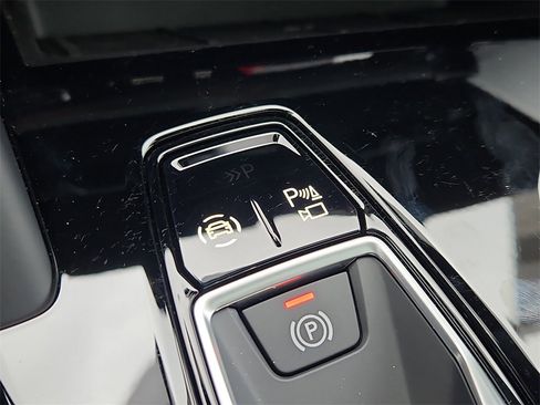 New 2025 Audi Q5 Premium Plus image 11