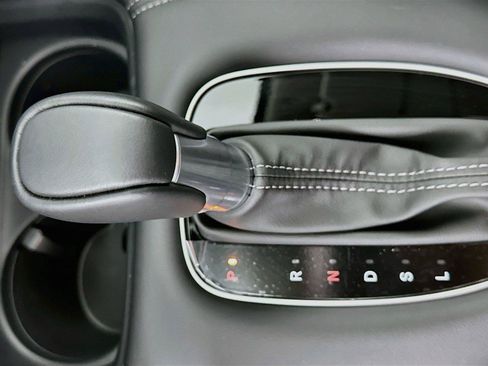 New 2027 Honda HR-V EX-L image 15