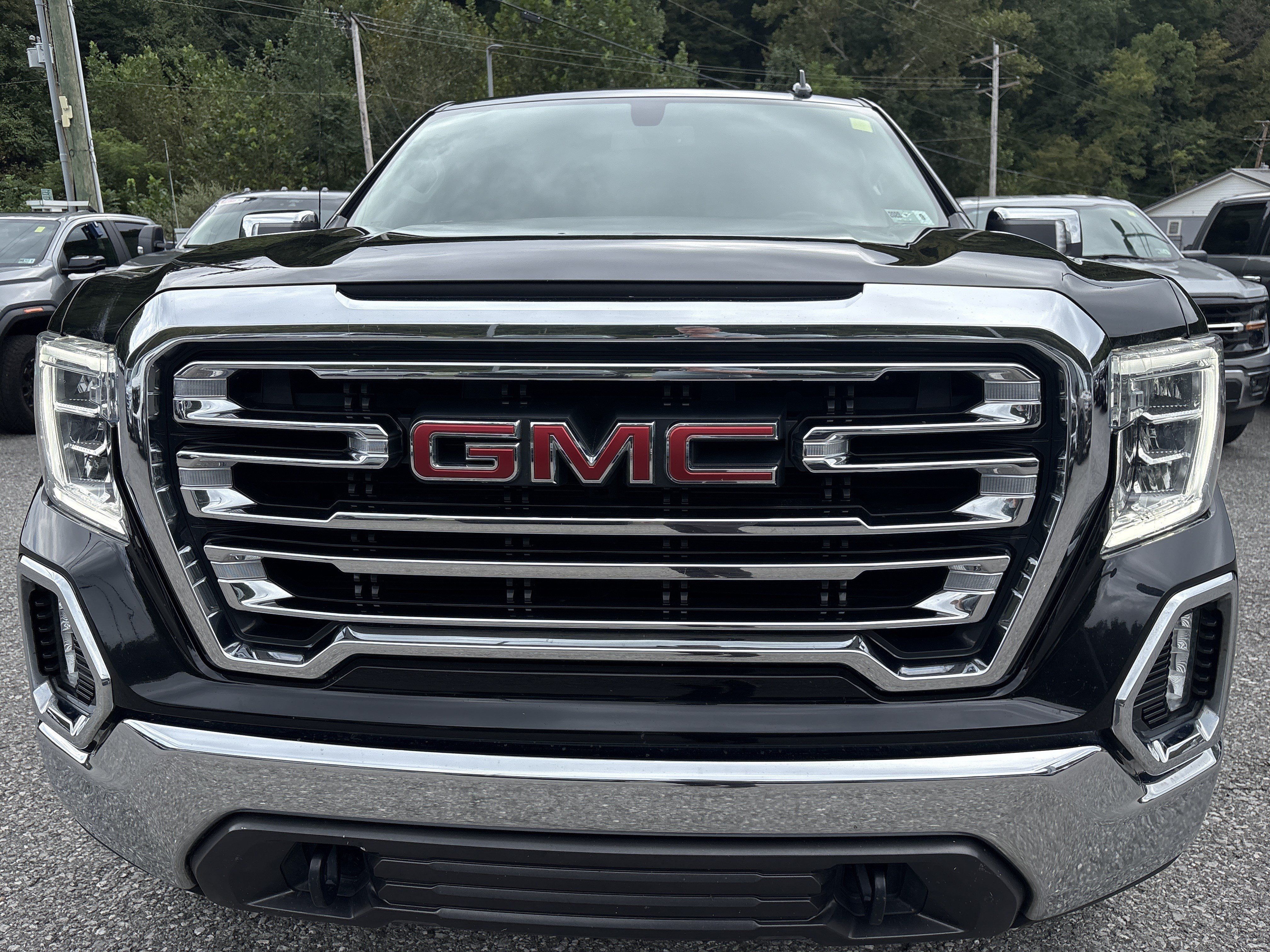 Used 2021 GMC Sierra 1500 SLT w/ SLT Premium Package AWD/4WD image 9