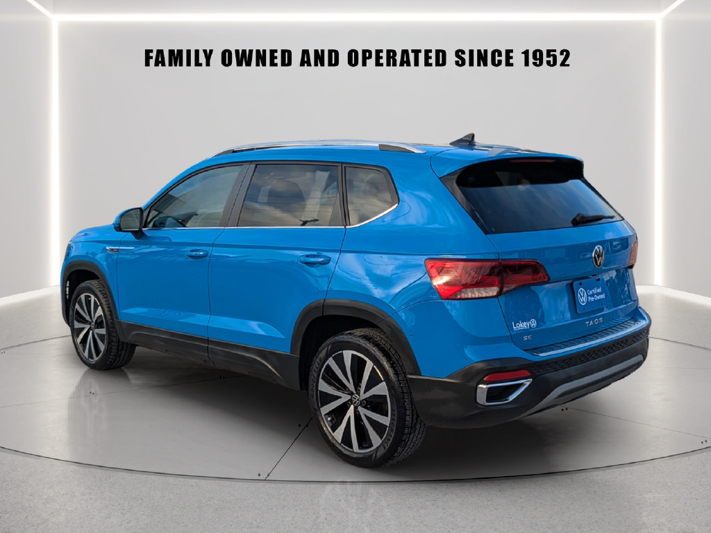Used 2023 Volkswagen Taos SE FWD image 4