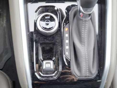 Used 2025 Chevrolet Colorado ZR2 w/ Technology Package image 23