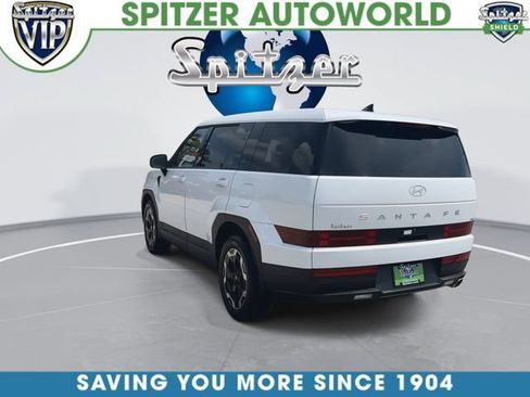 Used 2025 Hyundai Santa Fe SE AWD/4WD image 8