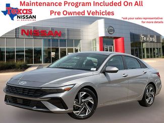 Used 2025 Hyundai Elantra SEL video 1