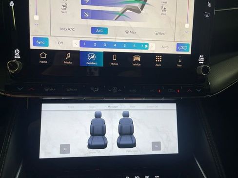 New 2026 Jeep Grand Wagoneer Summit AWD/4WD image 19