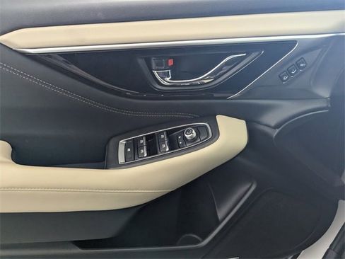 Certified 2020 Subaru Outback Limited image 30