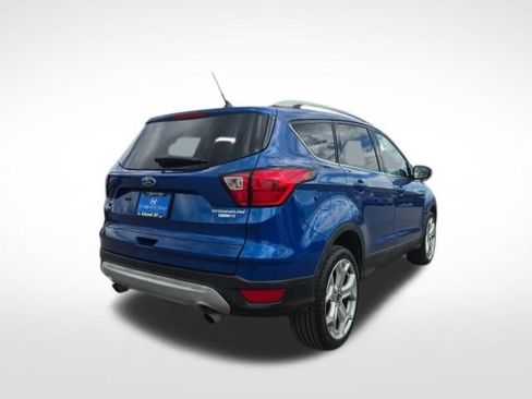 Used 2019 Ford Escape Titanium AWD/4WD image 5