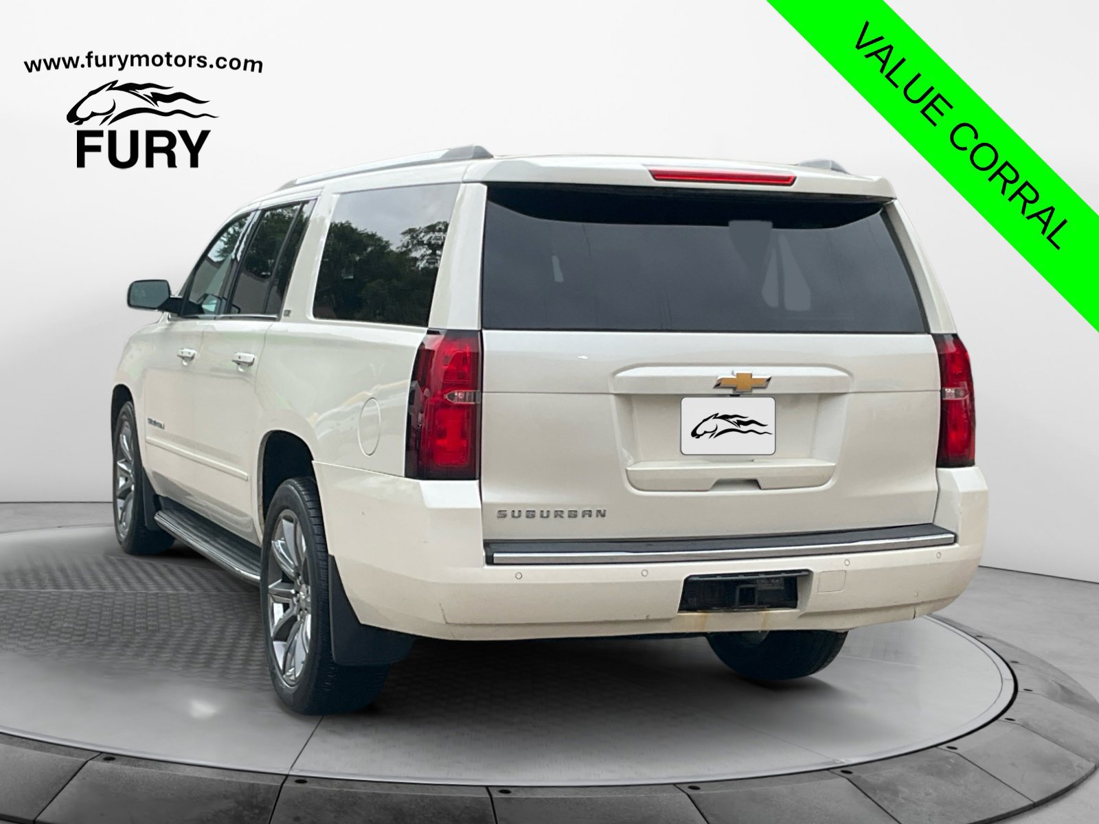 Used 2015 Chevrolet Suburban LTZ AWD/4WD image 5
