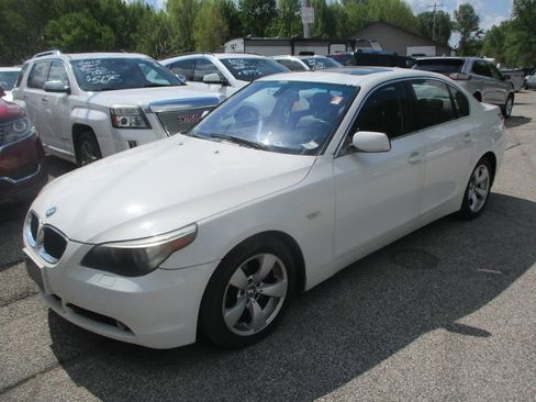 Used 2004 BMW 530i Sedan RWD image 1