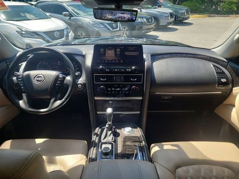 Certified 2022 Nissan Armada Platinum w/ Captain's Chairs Package RWD image 15