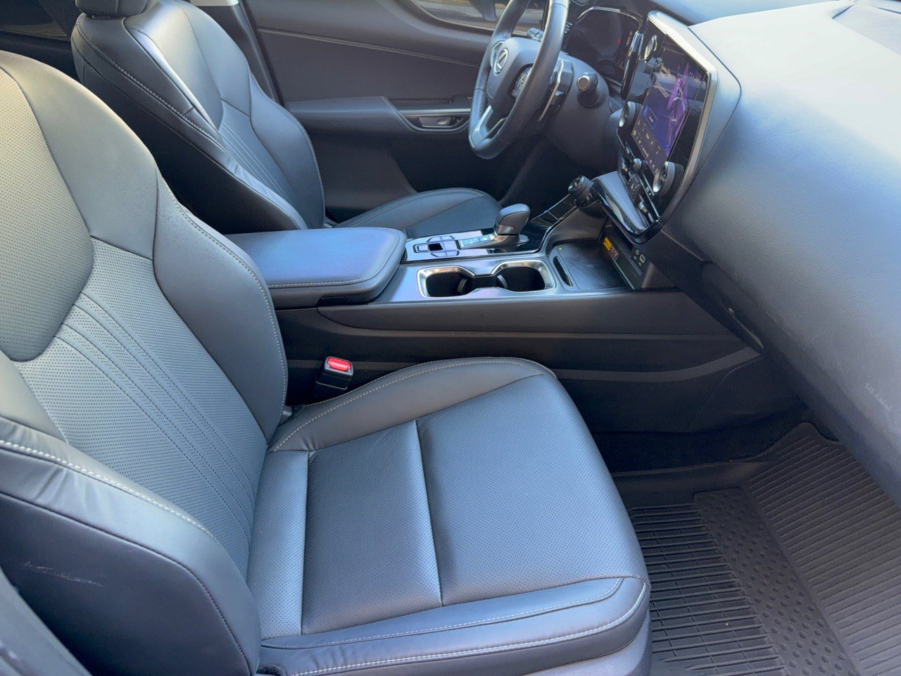 Certified 2026 Lexus NX 350 AWD w/ Accessory Package (2T) image 31