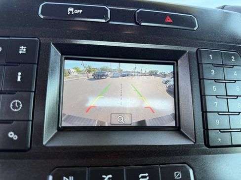 Used 2021 Ford F250 XL w/ Power Equipment Group RWD image 16