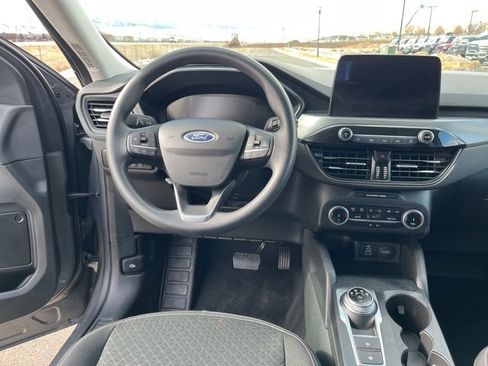 Used 2025 Ford Escape Active image 18