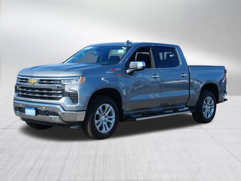 Certified 2025 Chevrolet Silverado 1500 LTZ image 3