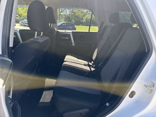 Used 2022 Toyota 4Runner SR5 AWD/4WD image 26