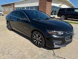 Used 2017 Chevrolet Malibu LT image 2