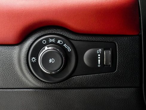 Used 2022 Dodge Durango SRT w/ Premium Interior Group image 30