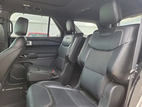 Used 2023 Ford Explorer ST w/ Equipment Group 401A AWD/4WD image 11