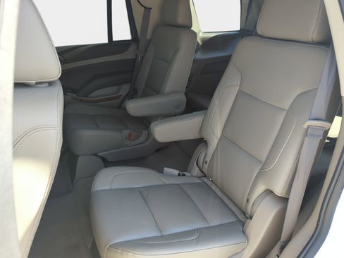 Used 2020 Chevrolet Tahoe Premier AWD/4WD image 10