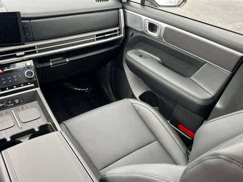 Certified 2025 Hyundai Santa Fe XRT AWD/4WD image 18
