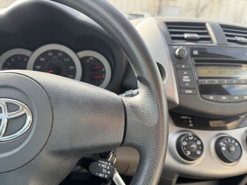 Used 2008 Toyota RAV4 Sport image 23