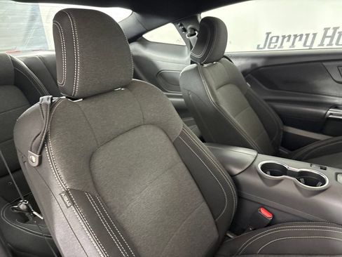 Used 2025 Ford Mustang GT RWD image 23