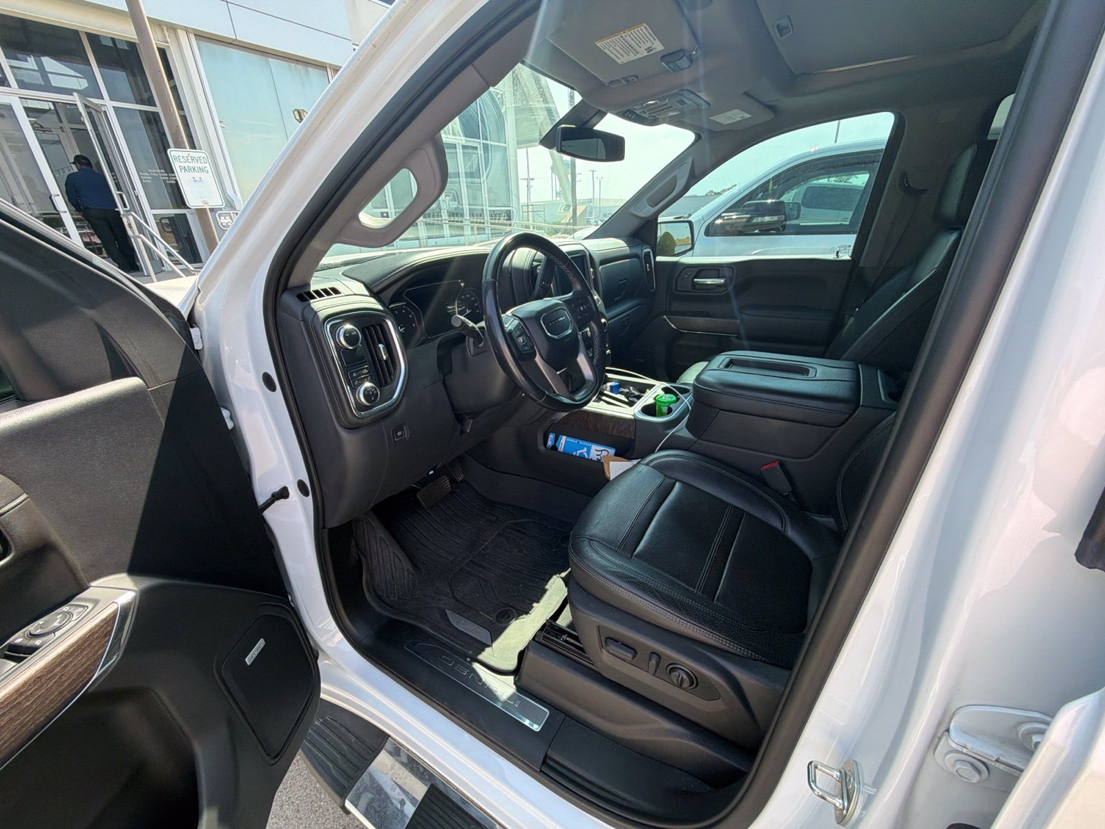 Used 2022 GMC Sierra 1500 Denali RWD image 10