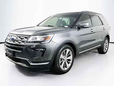 Used 2018 Ford Explorer Limited FWD image 1