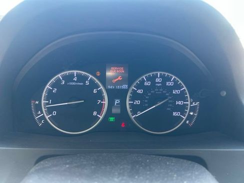 Used 2014 Acura RDX FWD image 2