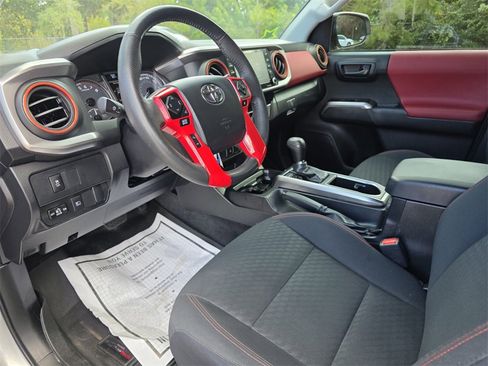 Certified 2023 Toyota Tacoma SR5 image 25