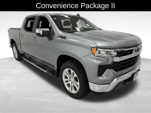 Certified 2024 Chevrolet Silverado 1500 LT AWD/4WD image 8
