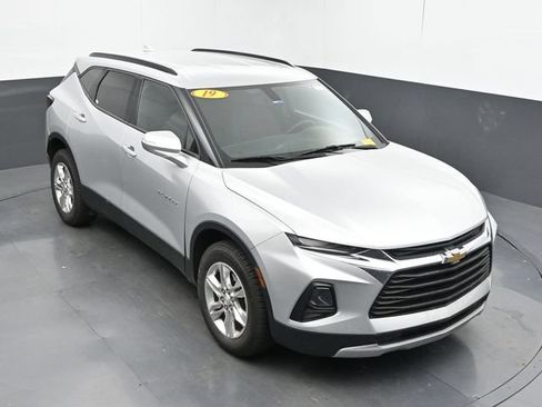 Used 2019 Chevrolet Blazer LT FWD image 15