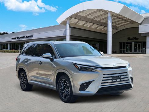 Used 2025 Lexus TX 350 AWD image 2