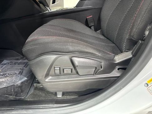 Used 2017 Chevrolet Equinox LS AWD/4WD image 4