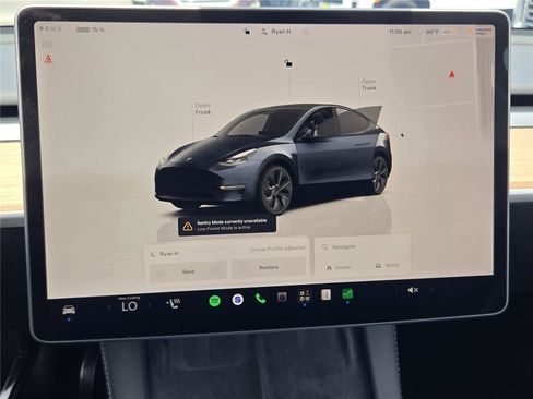 Used 2025 Tesla Model Y Long Range AWD/4WD image 14