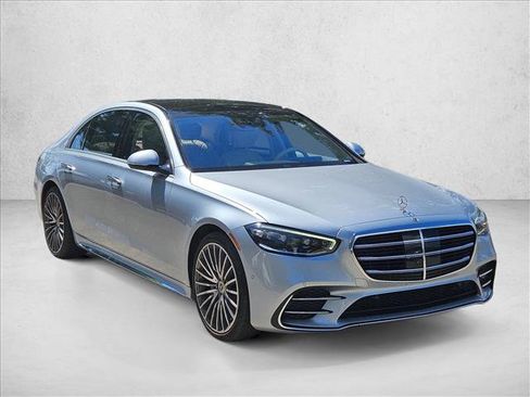 Certified 2023 Mercedes-Benz S 500 4MATIC image 3