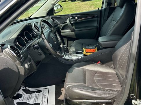 Used 2017 Buick Enclave Premium FWD image 14