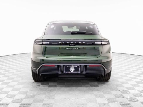 New 2025 Porsche Macan 4S Electric image 10