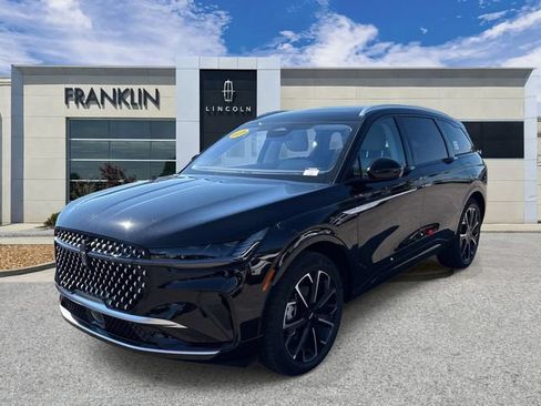 New 2026 Lincoln Nautilus Reserve AWD/4WD image 3