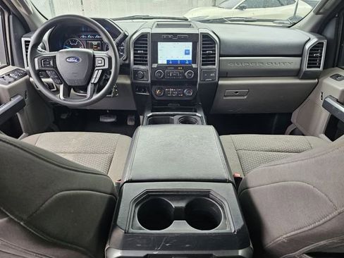 Used 2022 Ford F250 XLT w/ XLT Premium Package image 8