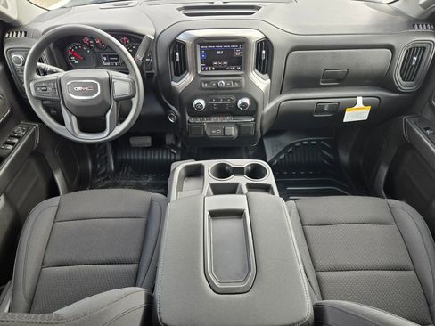 New 2026 GMC Sierra 1500 Pro image 2