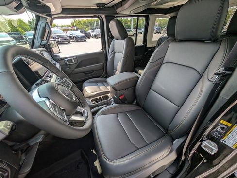 New 2025 Jeep Wrangler Sahara image 14