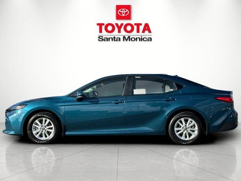 New 2026 Toyota Camry LE image 8