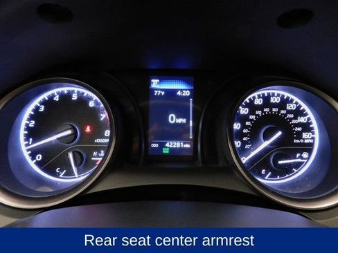 Used 2024 Toyota Camry SE image 50