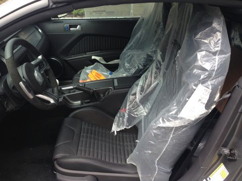 Used 2014 Ford Mustang Shelby GT500 w/ Equipment Group 821A image 16