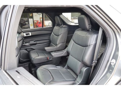 Used 2020 Ford Explorer ST w/ ST Street Pack AWD/4WD image 25