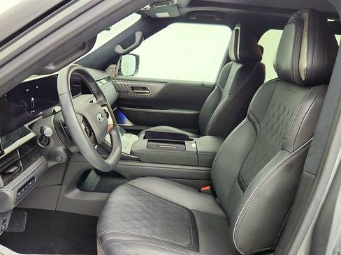 Used 2025 INFINITI QX80 Autograph image 21