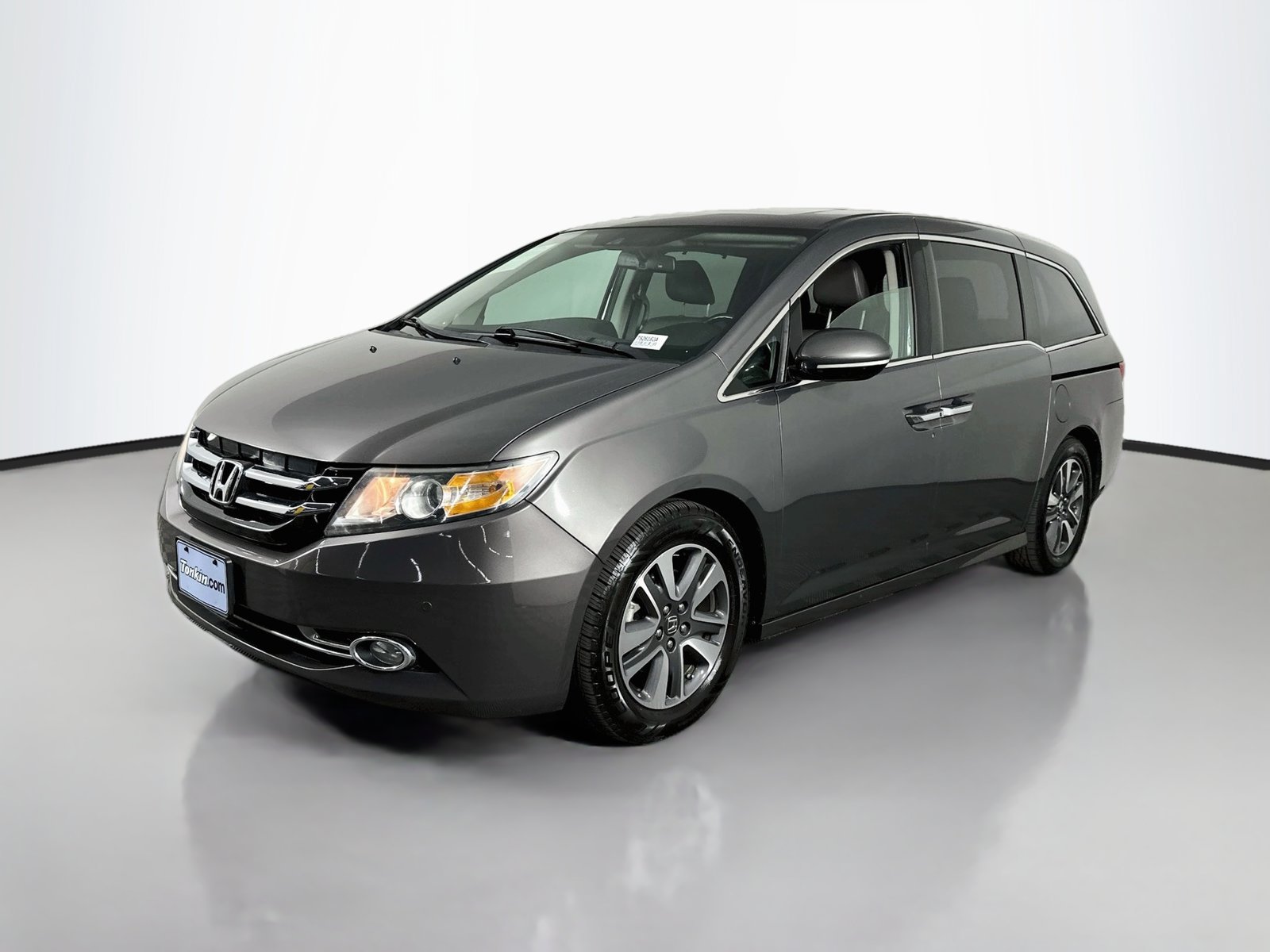 Used 2015 Honda Odyssey Touring image 3