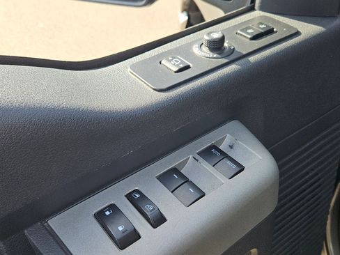 Used 2016 Ford F350 Lariat w/ Lariat Ultimate Package image 13