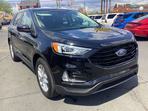 Used 2021 Ford Edge SEL FWD image 2